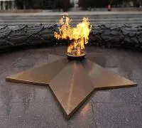 Звезда вечного огня листовая бронза чугун в Омске (518589)