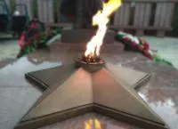 Звезда литье из бронзы (518296) поставка комплект горелка ГВД 379 10 89 00 ПС вечный огонь ø 1100 мм. монолит -  в Омске