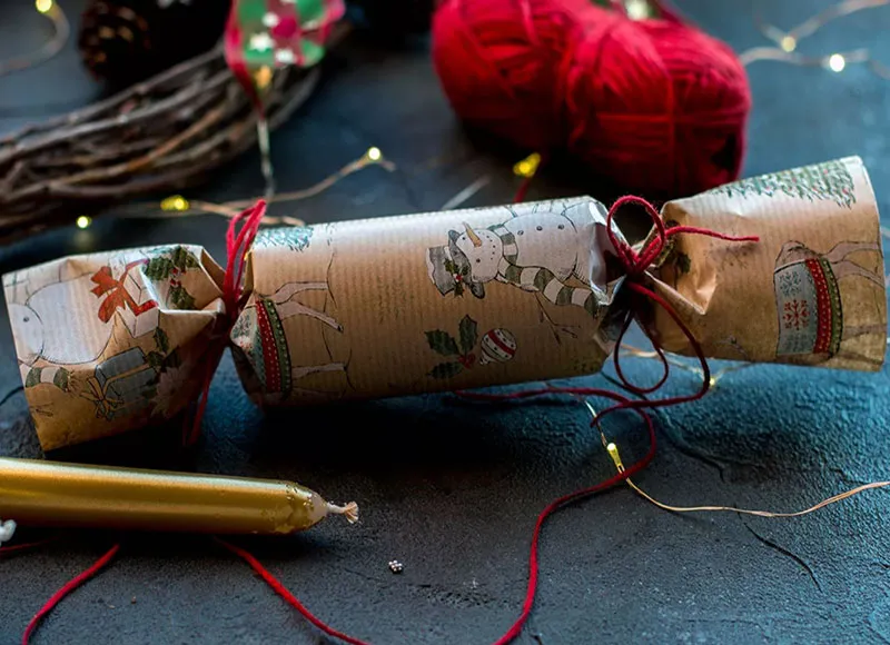 Хлопушки  новогодние магазин пиротехники в Омске